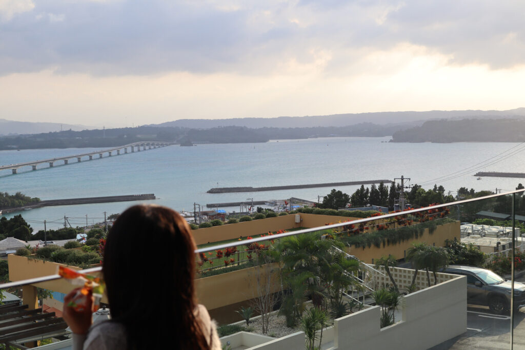 バトンスイート沖縄古宇利島ロビーからの景色