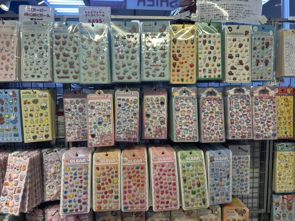 トムジェリ、スヌーピー